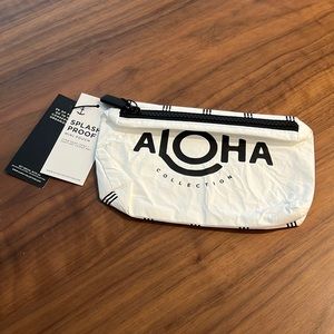 Aloha collection mini pouch NWT